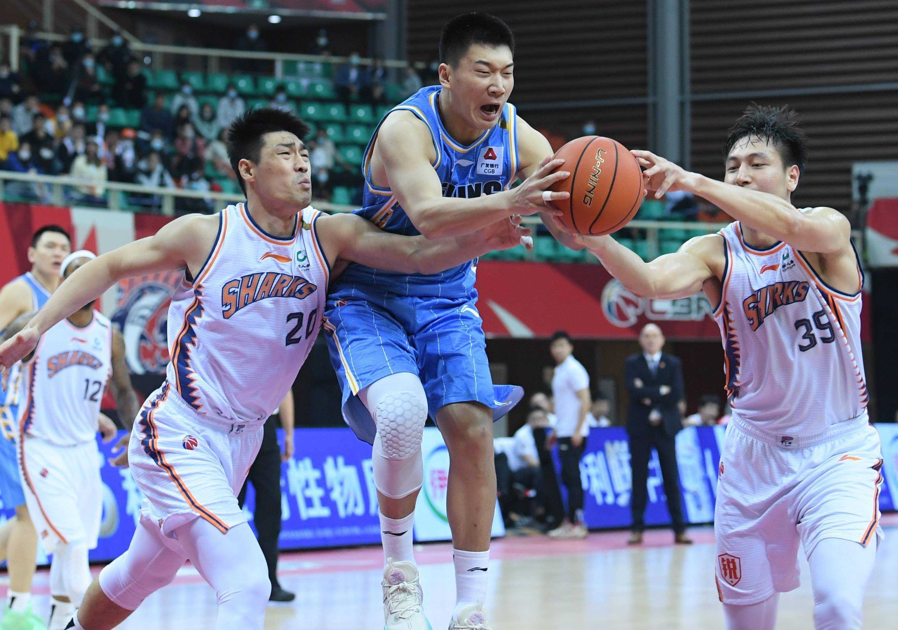 问鼎官网 -风云突变!尼斯赛后单刀错失,CBA季后赛版图或变,引发热议,临场指挥获称赞的简单介绍