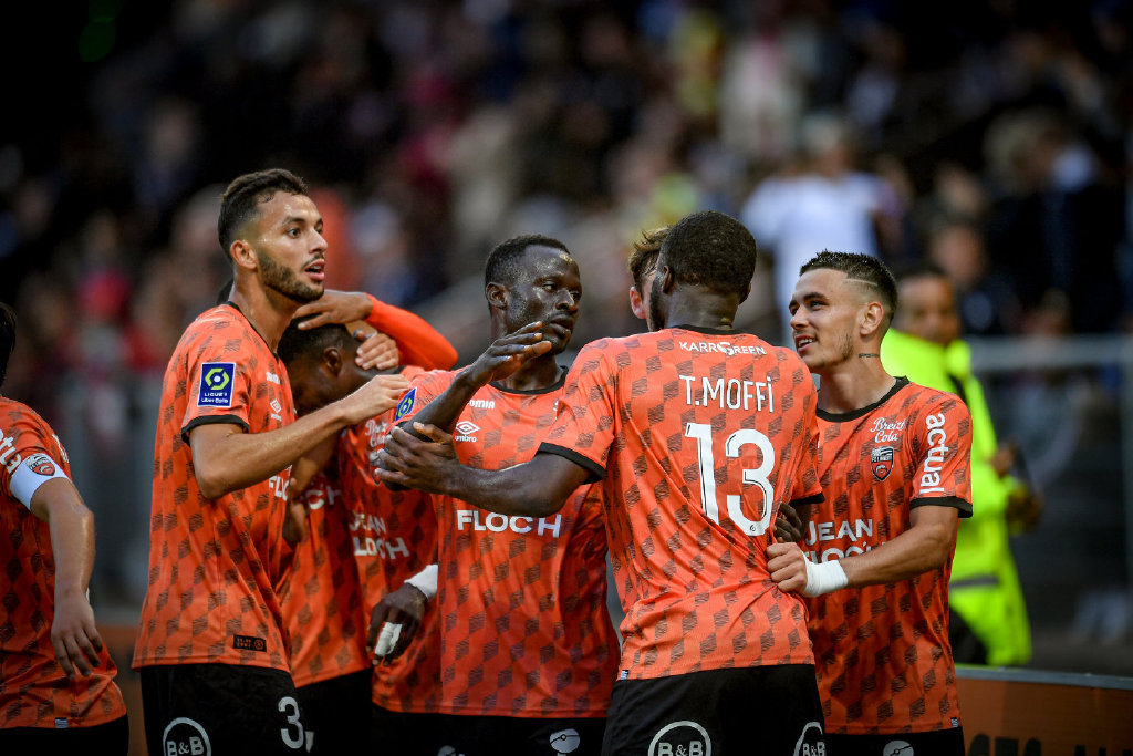 问鼎网页版 -转折点！浙江队主帅复盘，法国杯赛前攻防权衡，质疑声仍在，球探报告显示潜力的简单介绍